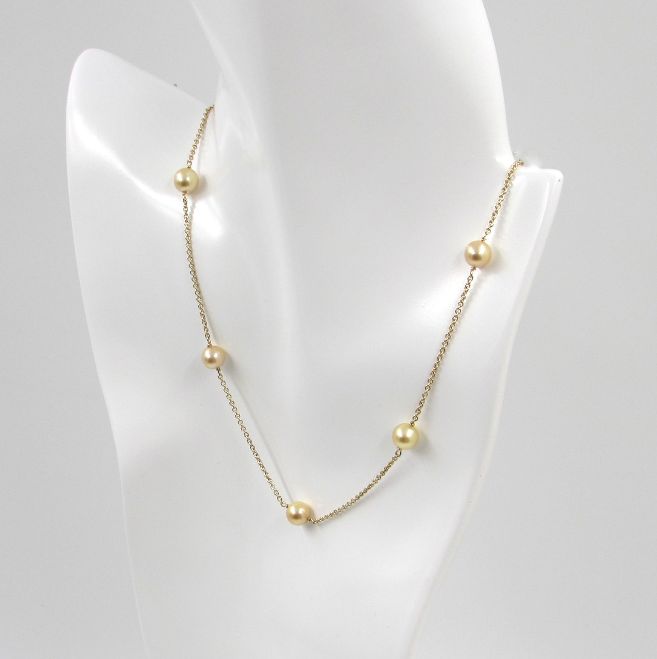14K Yellow Gold Freshwater Cultured Pearl Lariat Necklace (8.0-9.0mm)