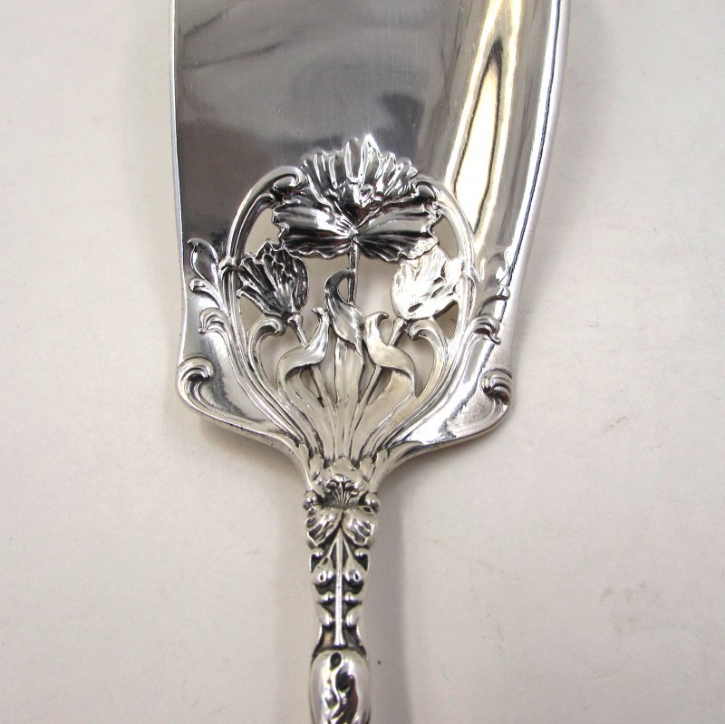 Gorham Sterling Silver Fish Server, Virginiana pattern. S & K Ltd.