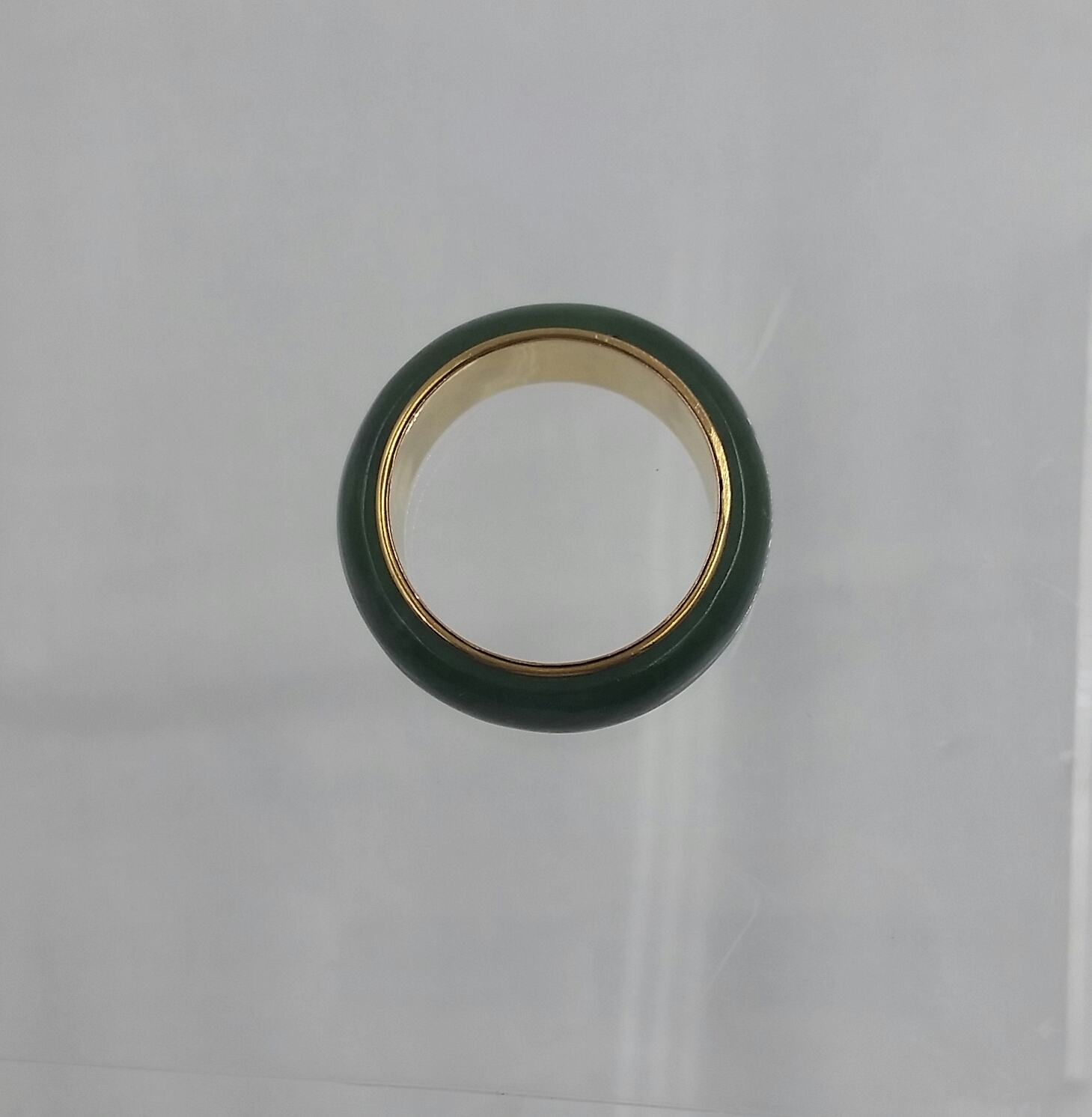 Jade & 14 Karat Yellow Gold Wide Band - Image 4