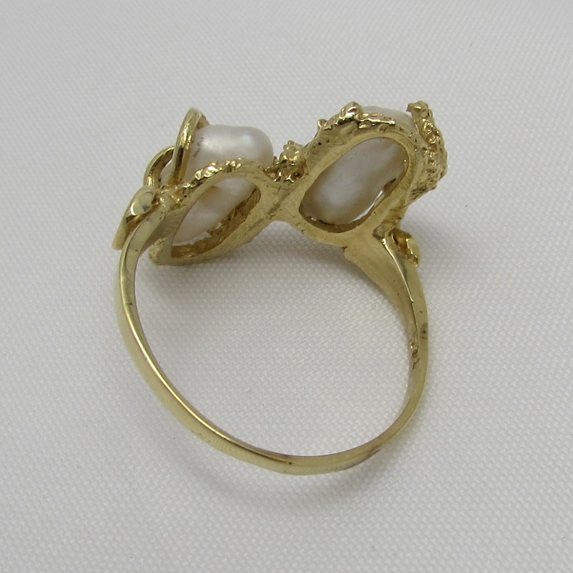 14 Karat Yellow Gold Baroque Shape Pearl Ring - Image 10