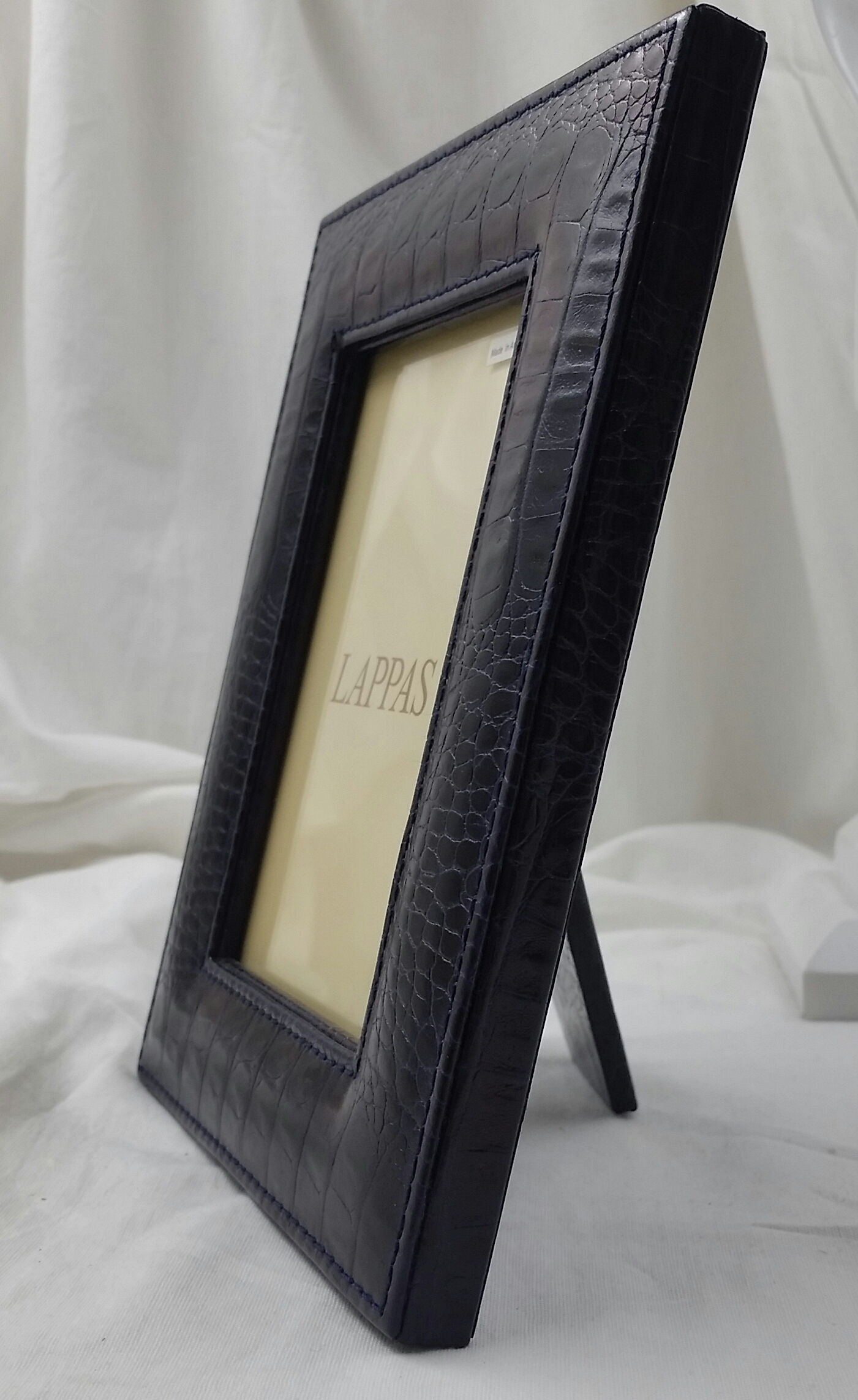 Crocofilia 4x6 Frame — Shreve, Crump & Low