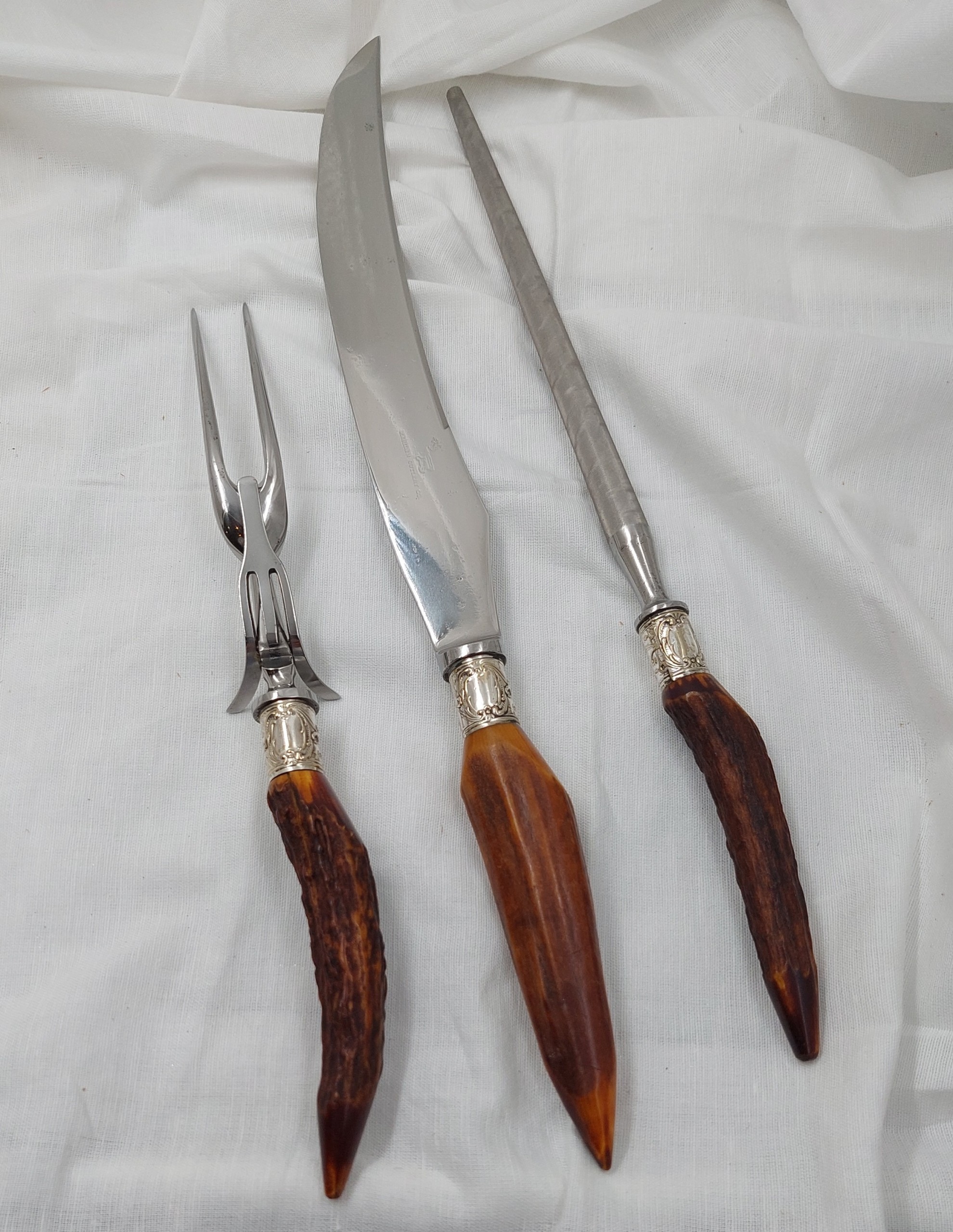 Sheffield Wood-Handled Carving Set, Knife, Fork and Steel, s/3