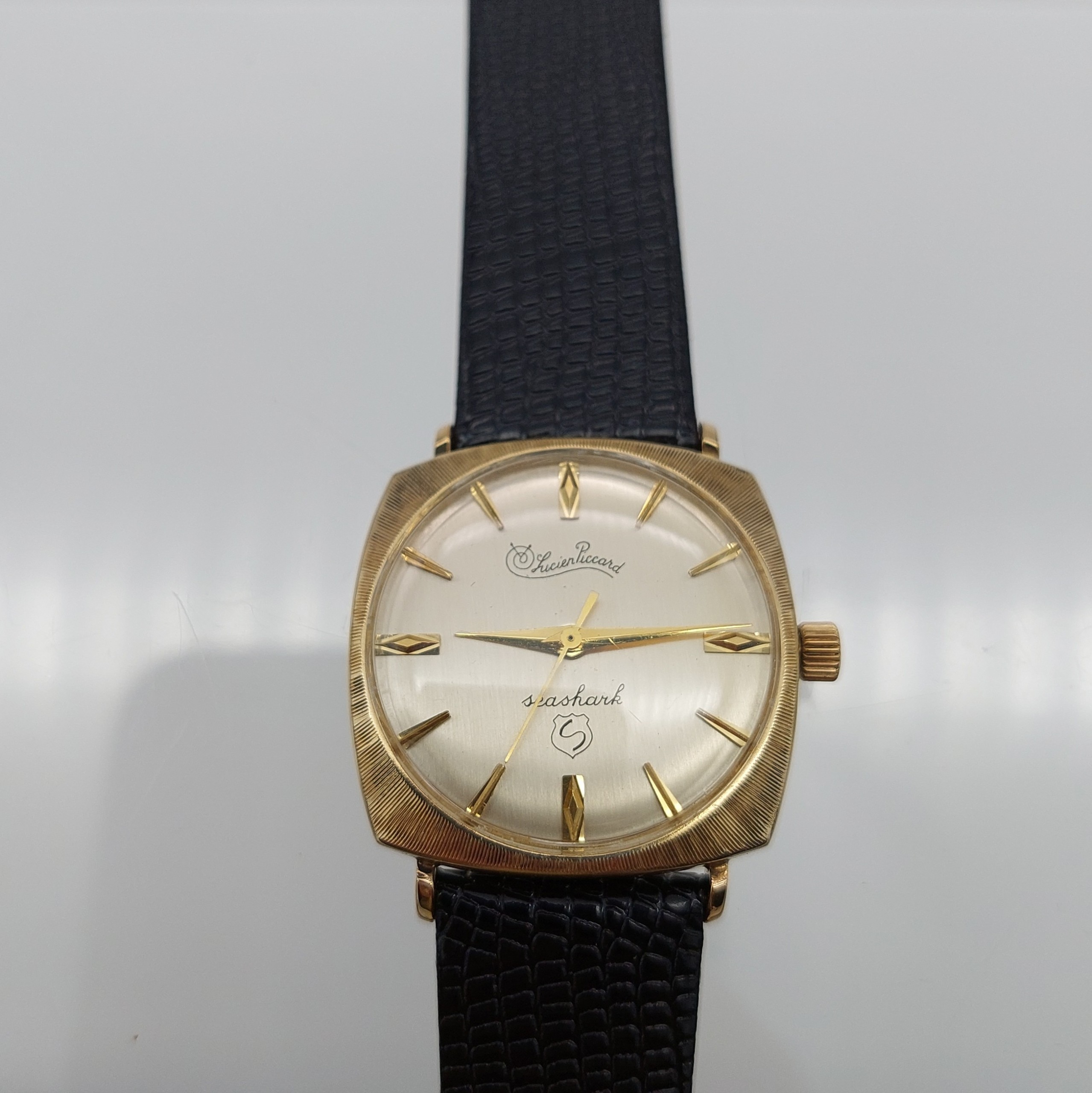 Lucien piccard seashark 14k gold watch new arrivals