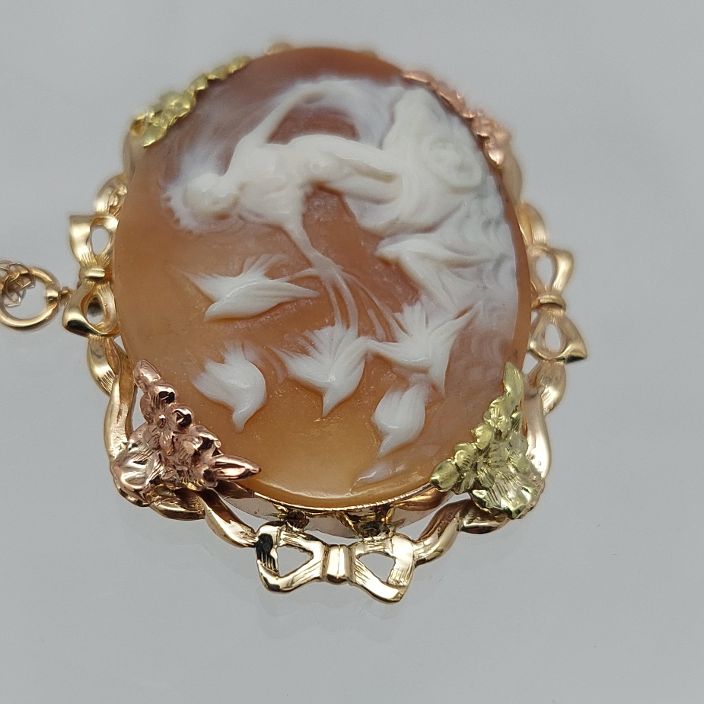 Cameo "Dove Chariot" Pendant on Chain Necklace - Image 7