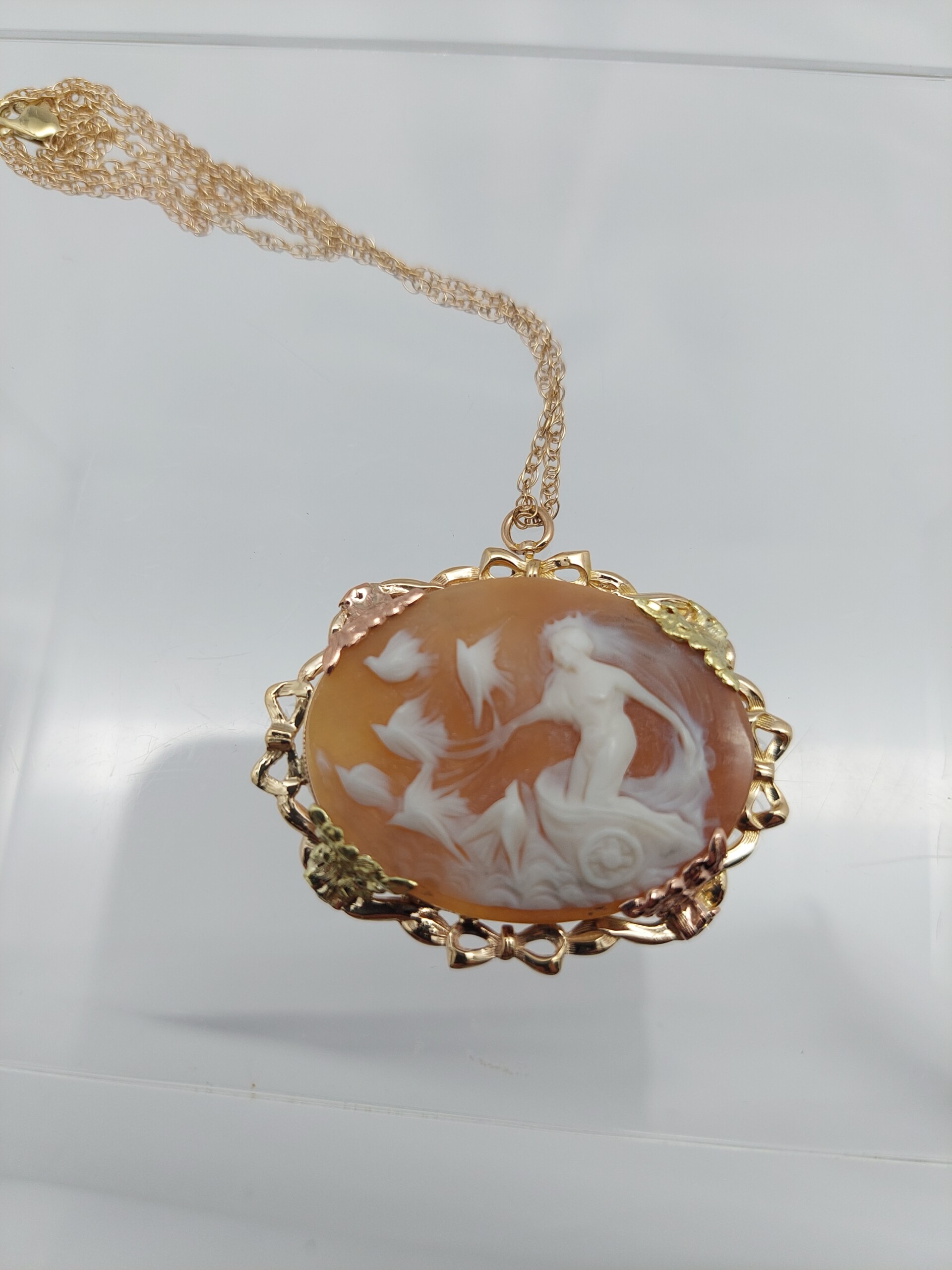 Cameo "Dove Chariot" Pendant on Chain Necklace - Image 11