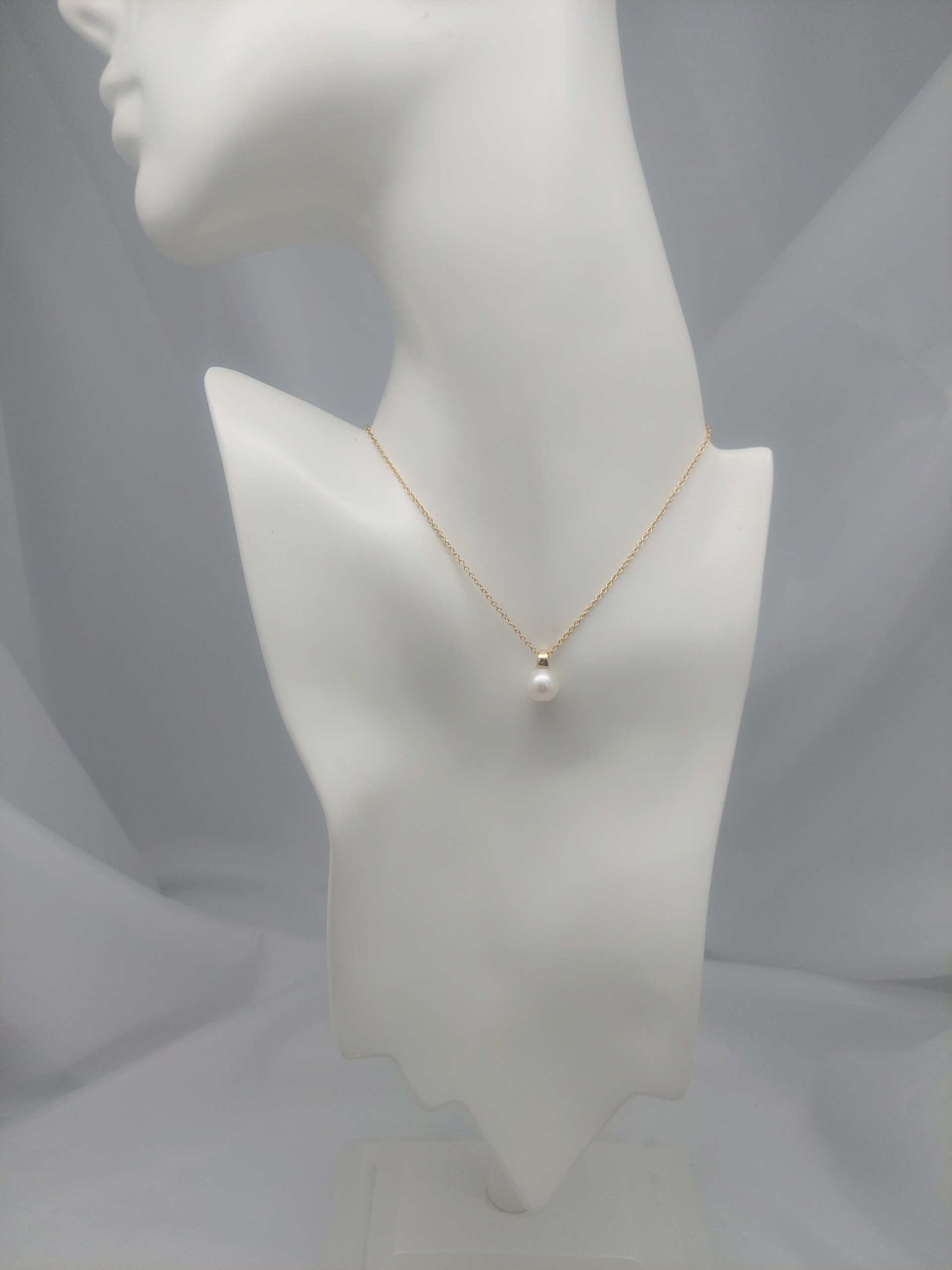 Natural Akoya Pearl Pendant on Chain Necklace - Image 2