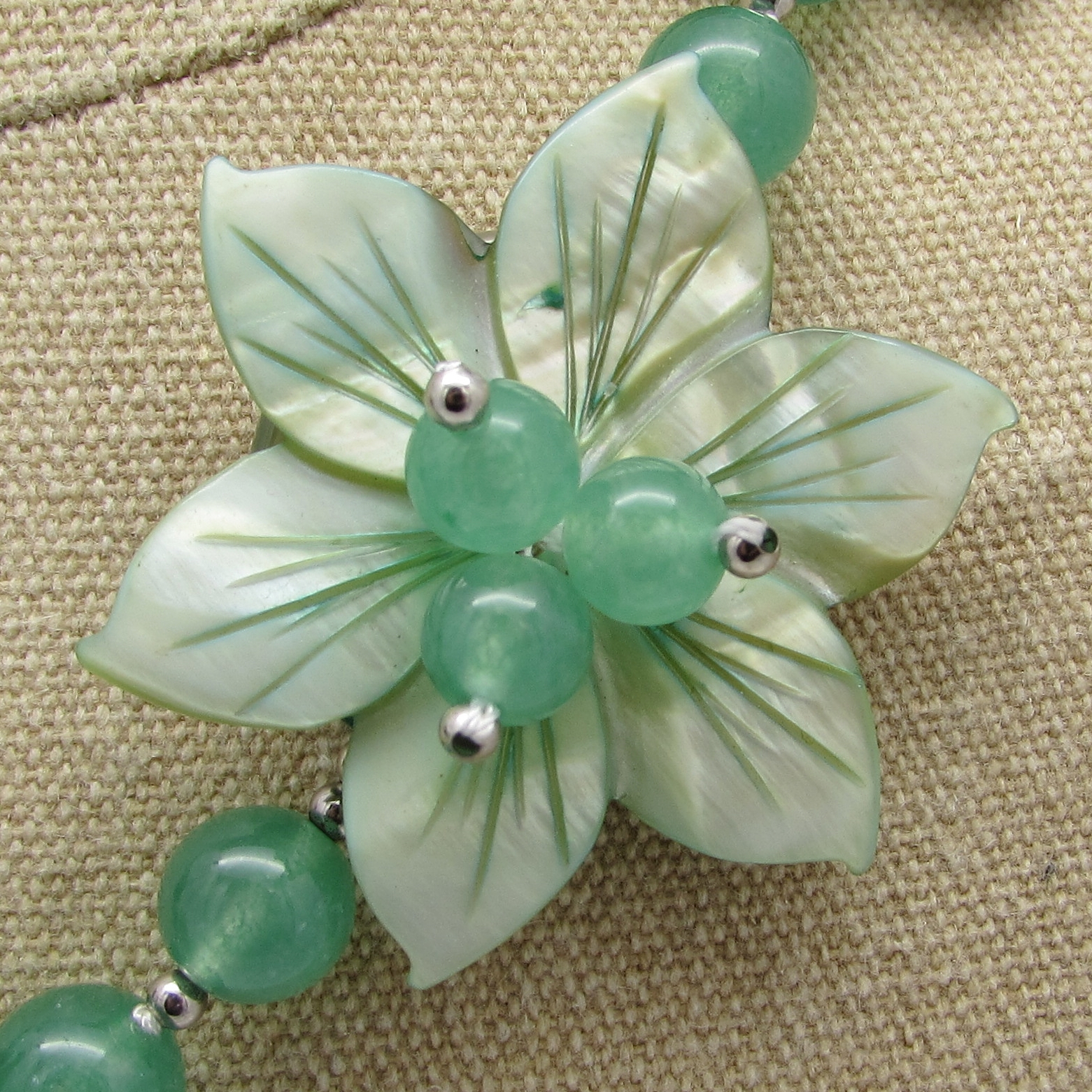 Jade & Mother-of-Pearl Flower Necklace - Image 5