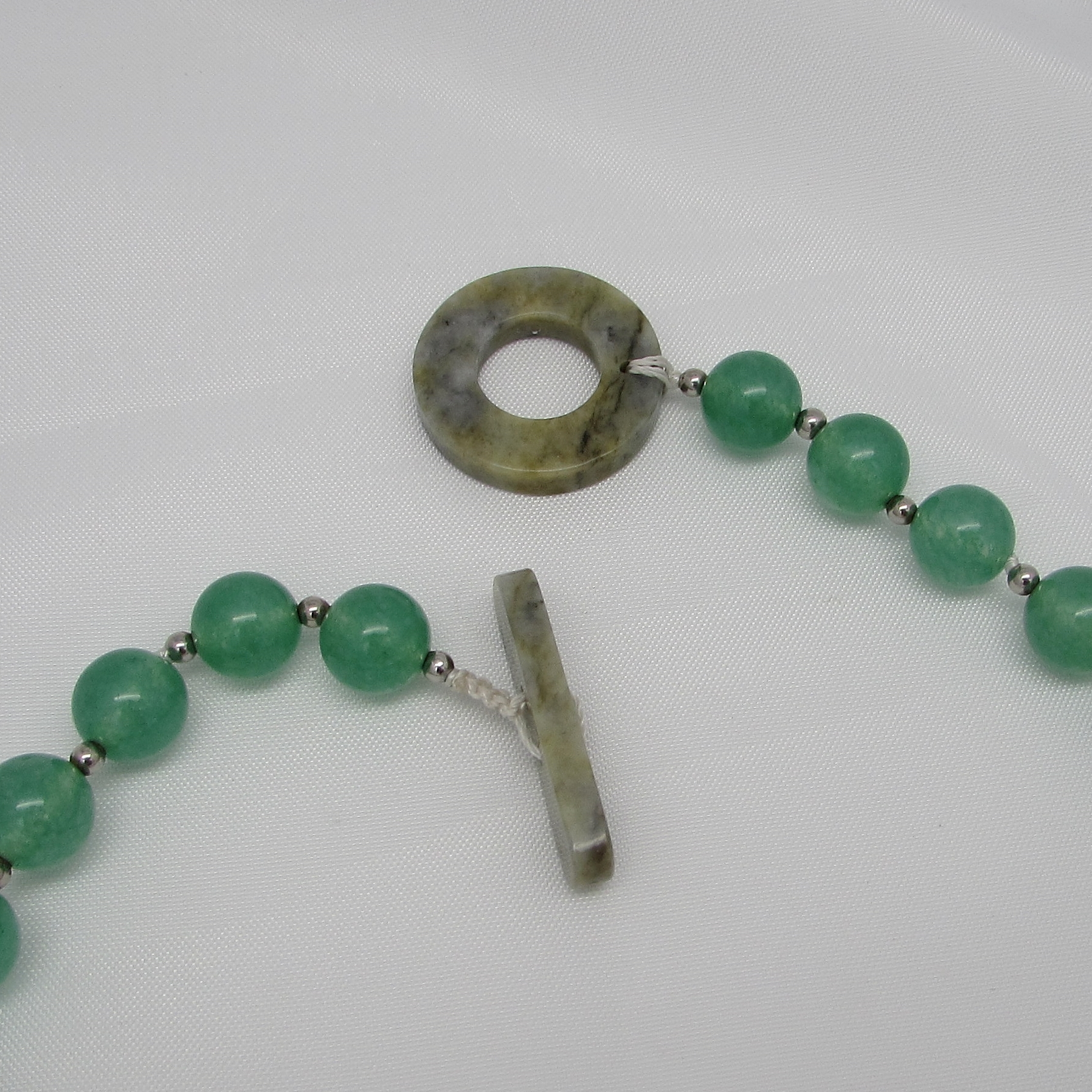 Jade & Mother-of-Pearl Flower Necklace - Image 9