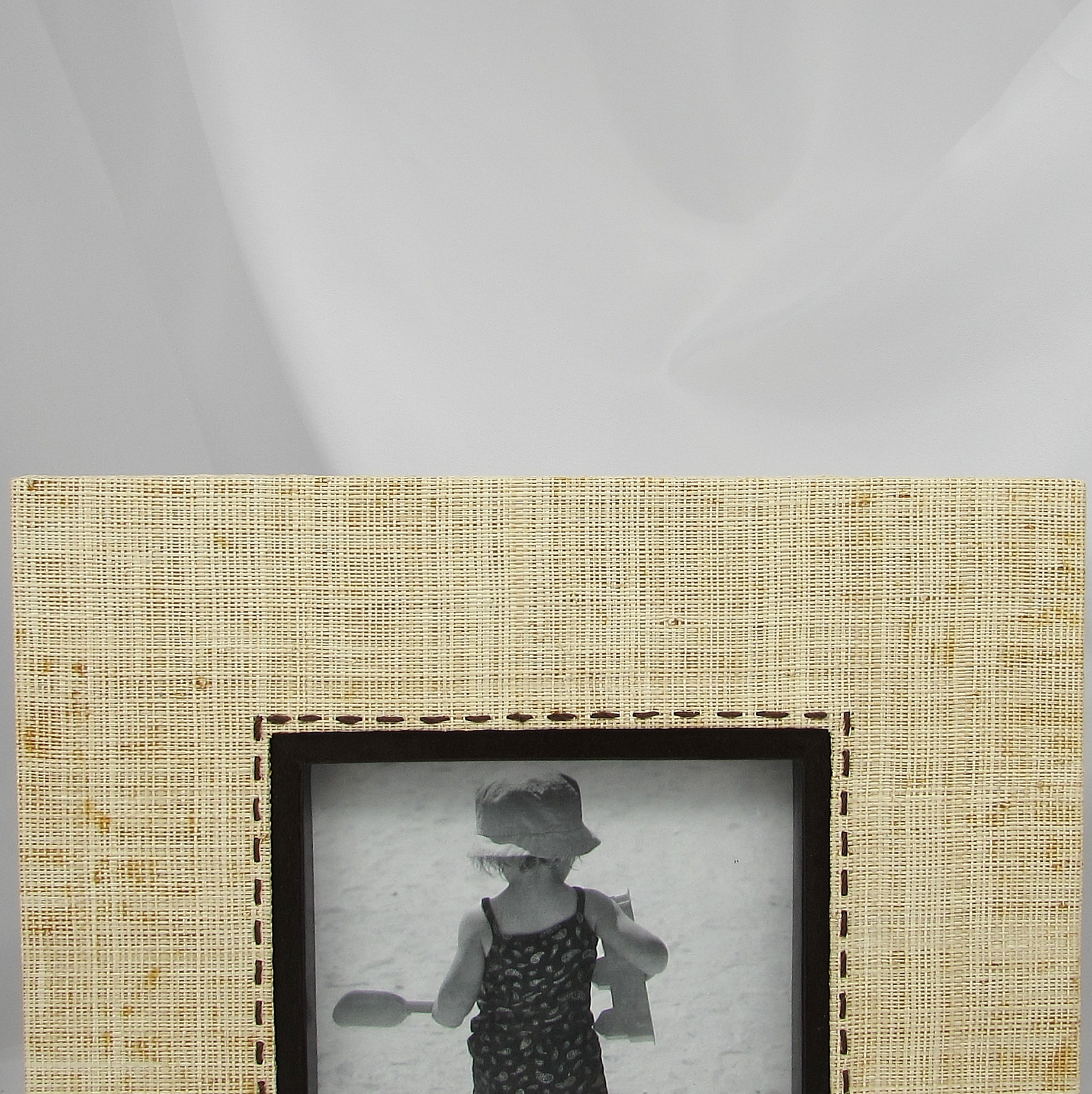 Raffia 5" x 7" Photo Frame - Image 8