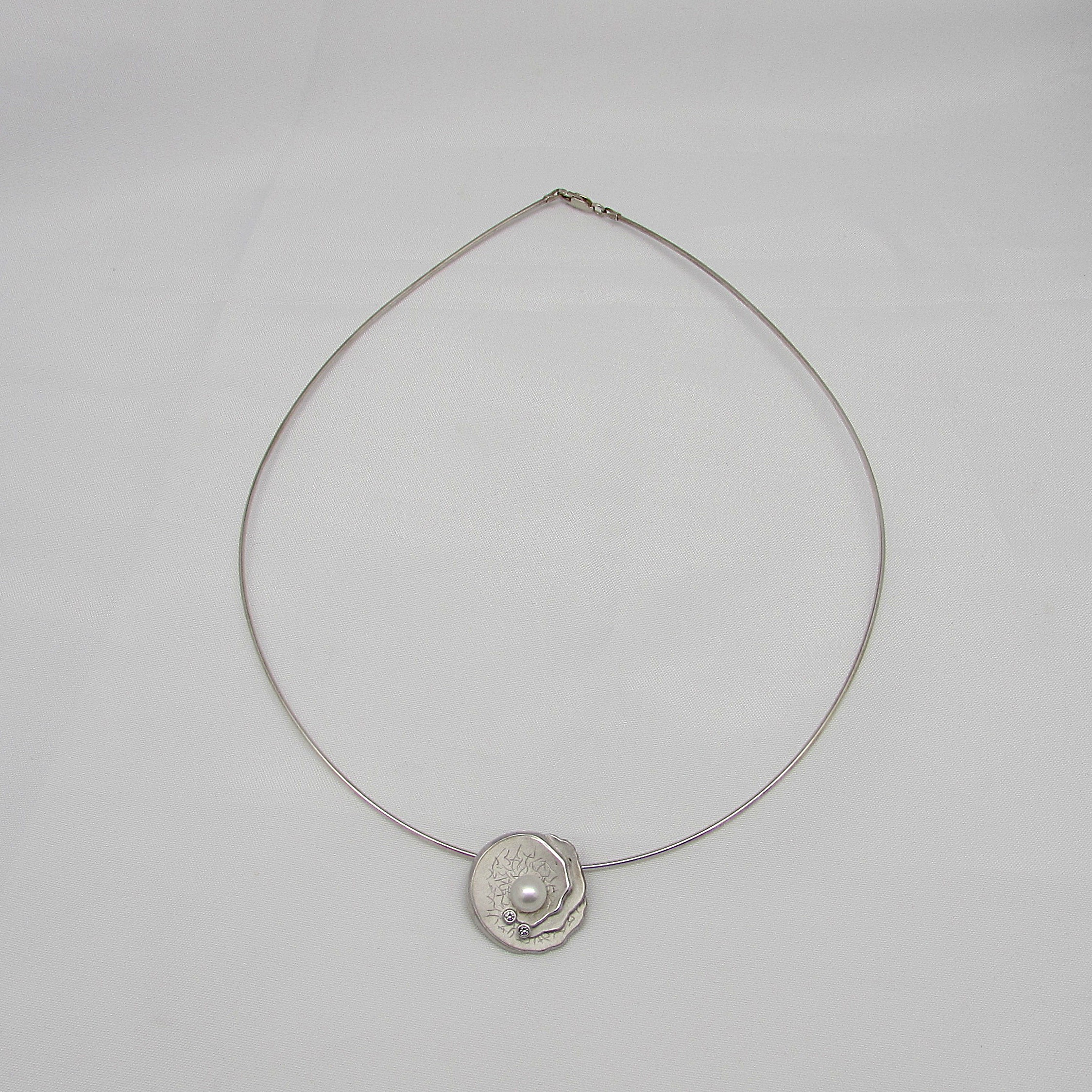 Sterling and Pearl Choker Necklace - Image 8