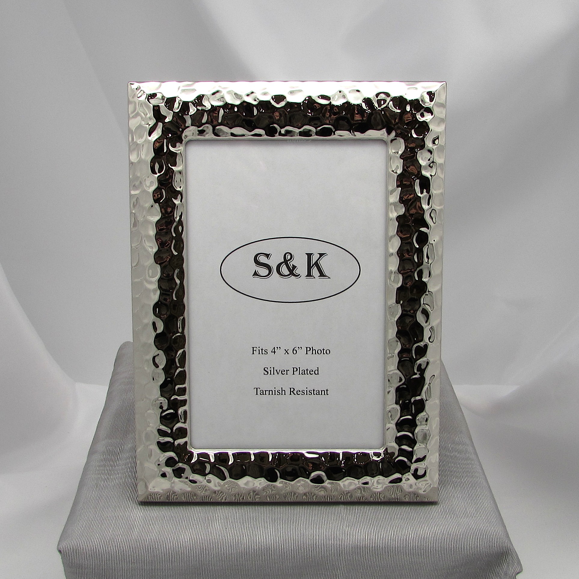 Silver Plate Hammered  4" x 6" Frame