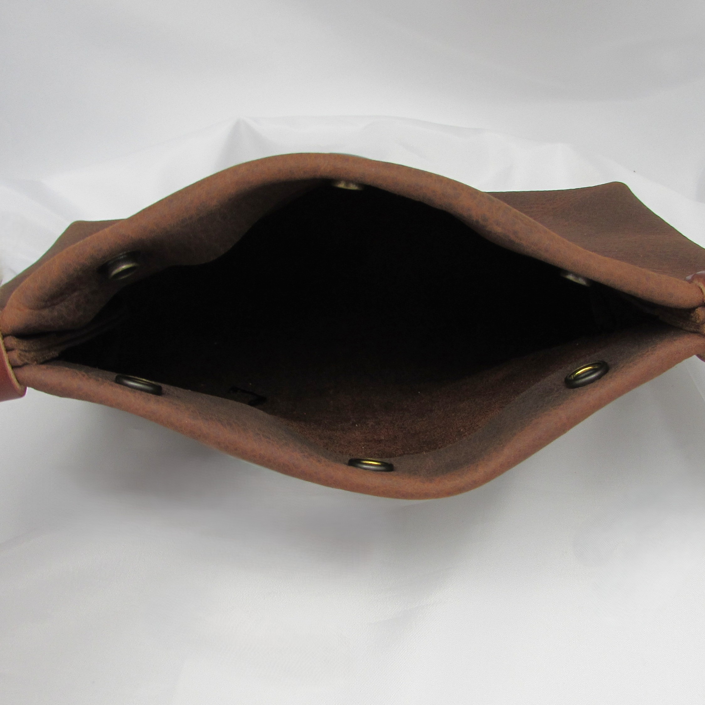 Handmade Thick Leather "Winston" Large Pouch - Image 5