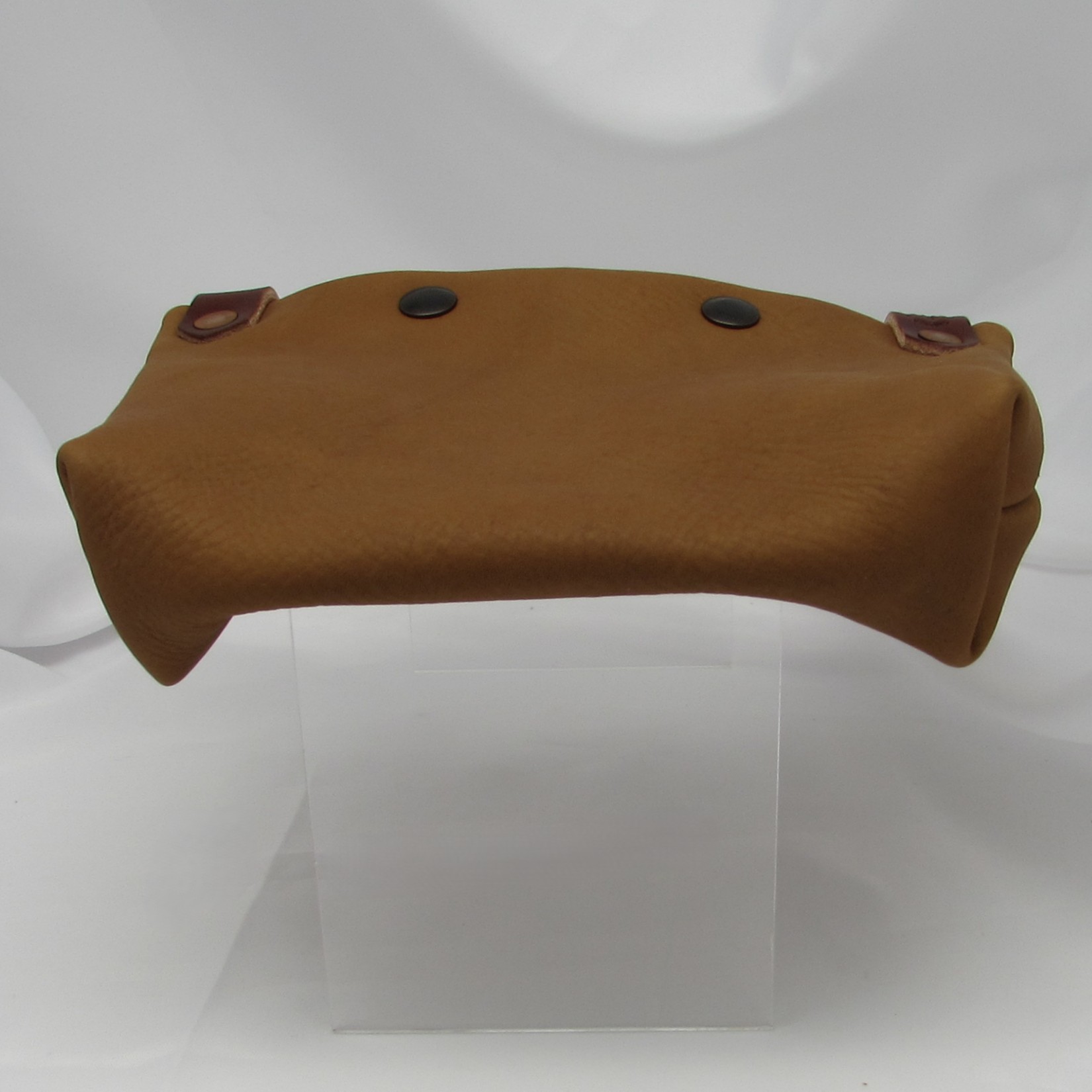 Handmade Tan Leather "Winston" Pouch - Image 5