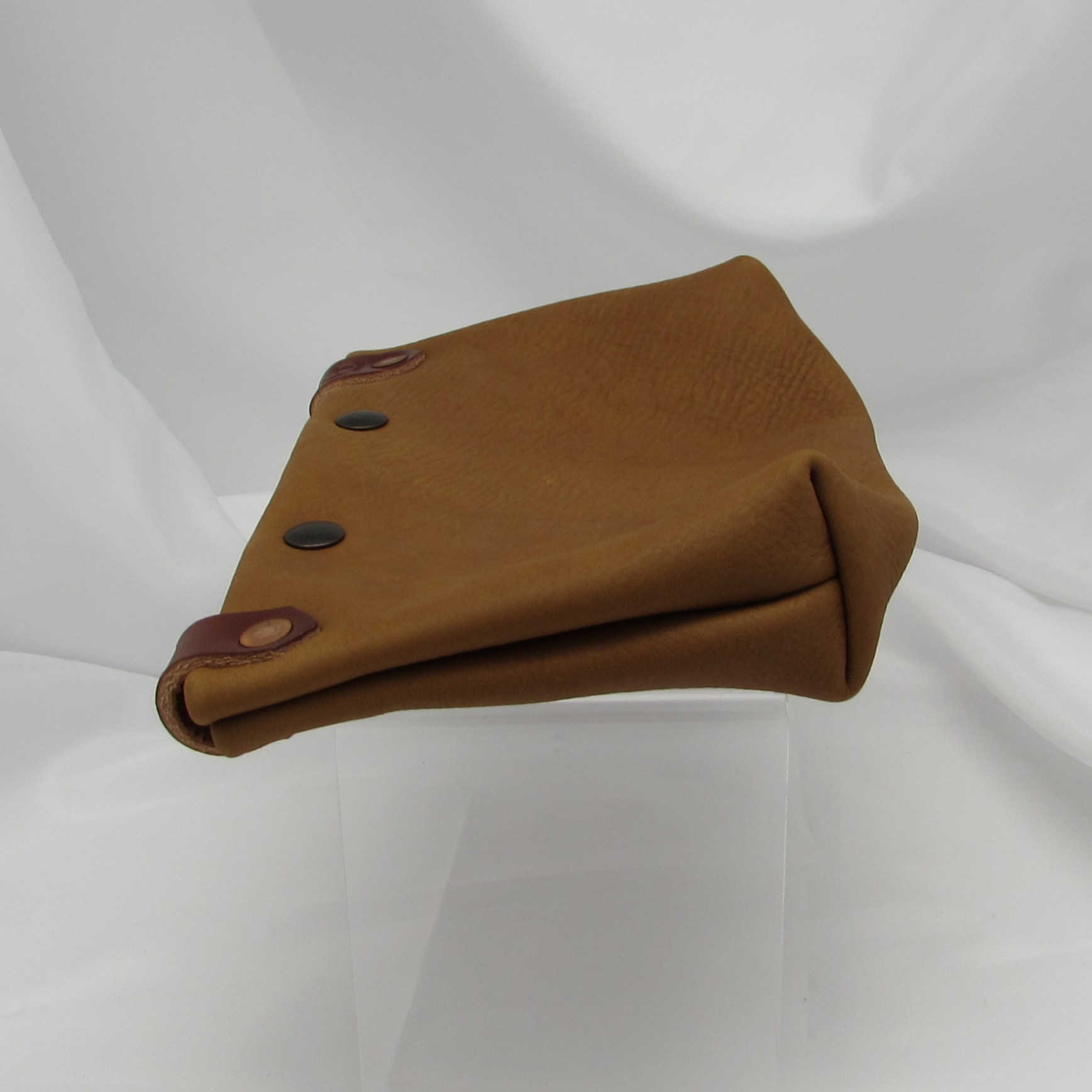 Handmade Tan Leather "Winston" Pouch - Image 4