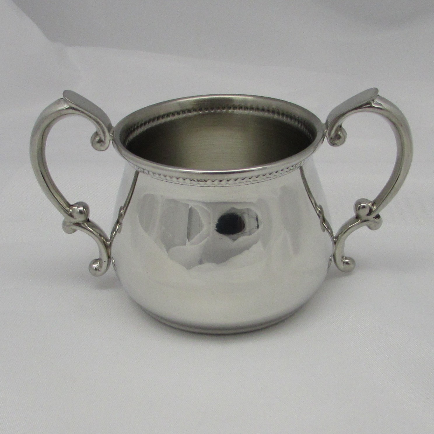 Pewter Double Handle Baby Cup - Image 4