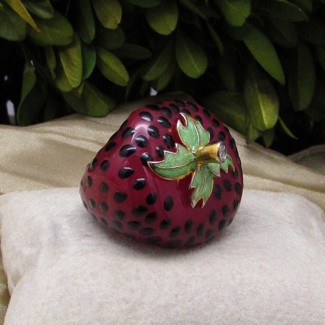 "Fruit Cocktail" Strawberry Ring
