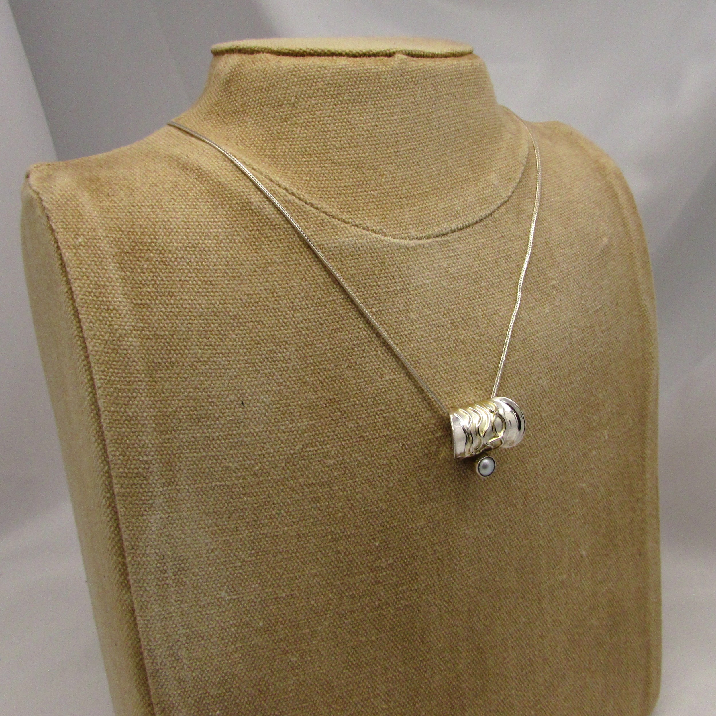 Sterling Mabe Pearl Necklace - Image 4