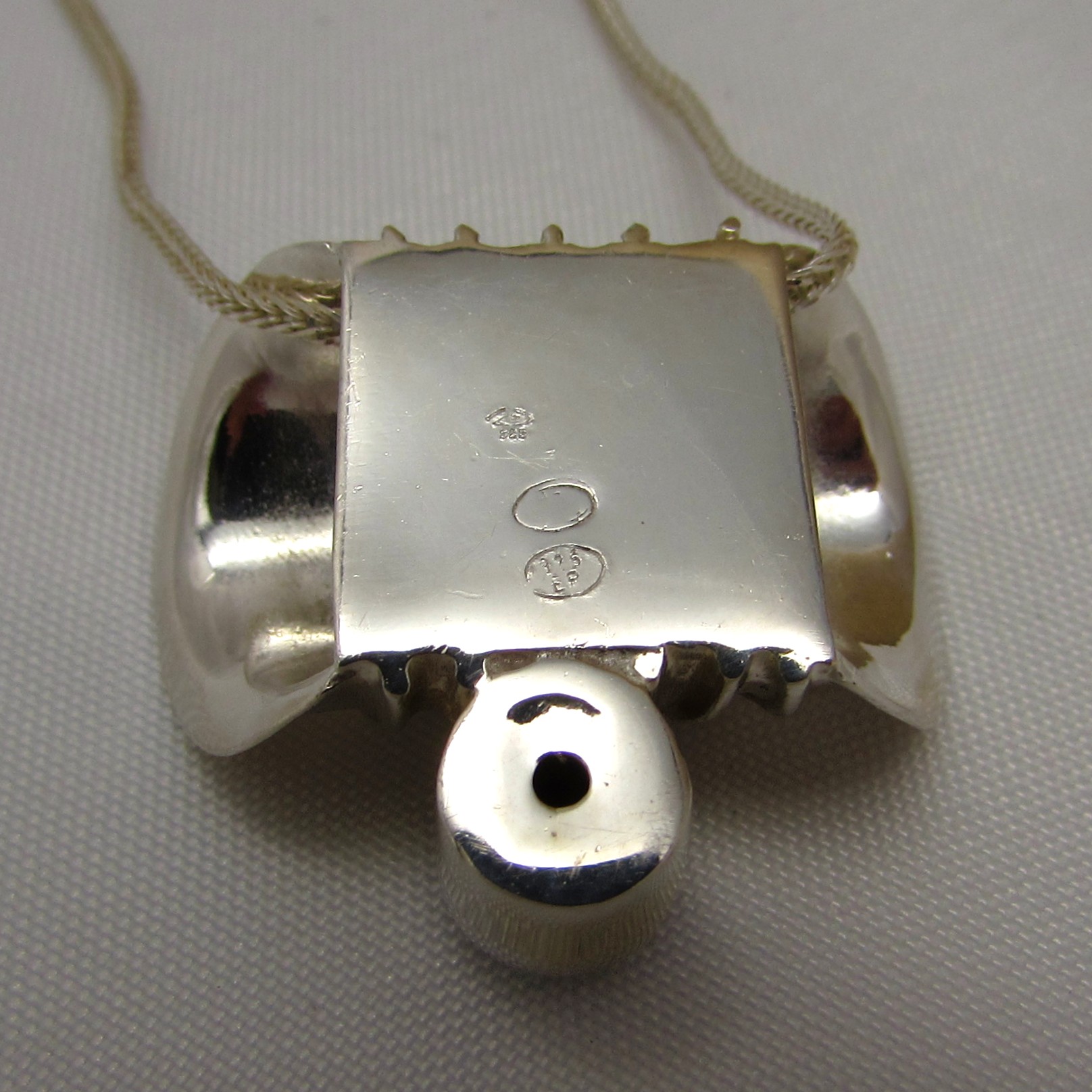 Sterling Mabe Pearl Necklace - Image 10