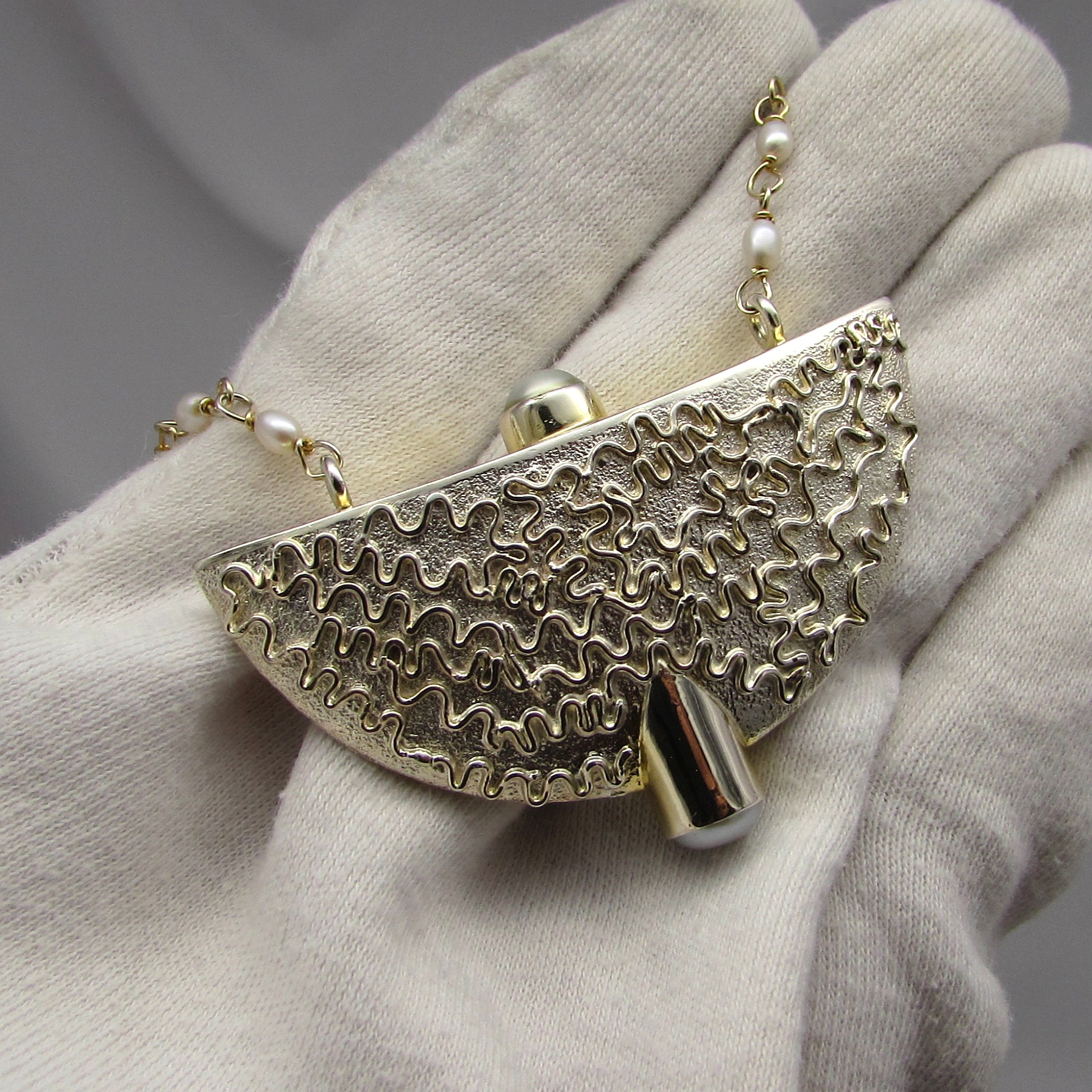 Sterling & Pearl Half Moon Pendant Necklace - Image 4