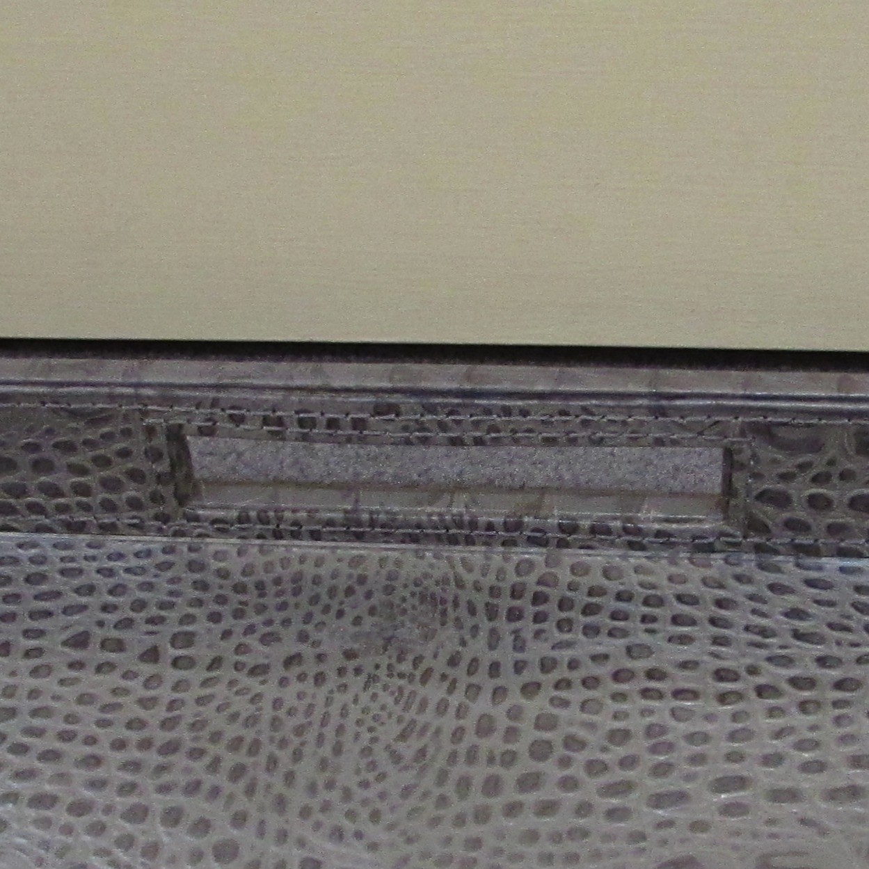 Lappas Gray Leather "Croco" Square Tray - Image 5