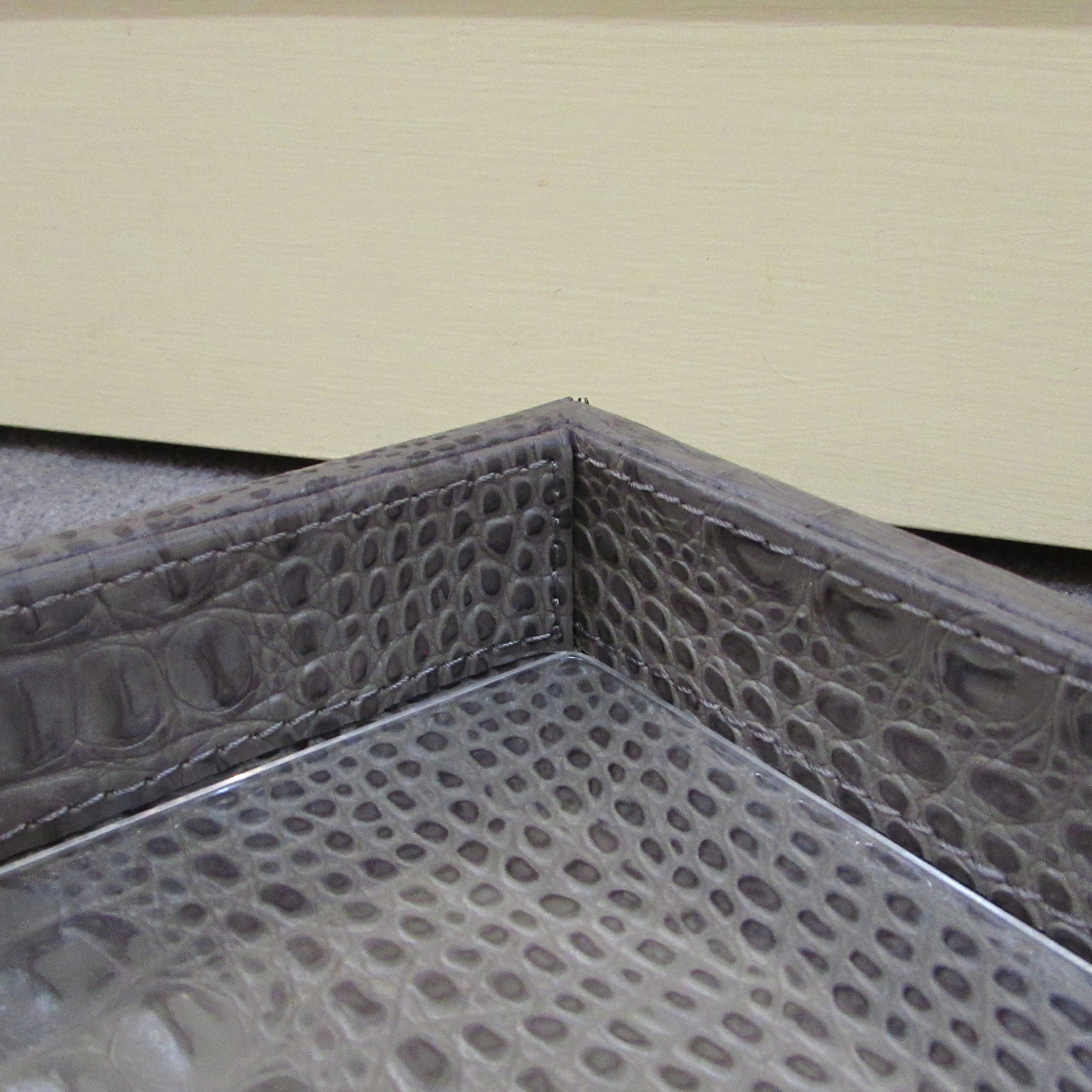 Lappas Gray Leather "Croco" Square Tray - Image 3