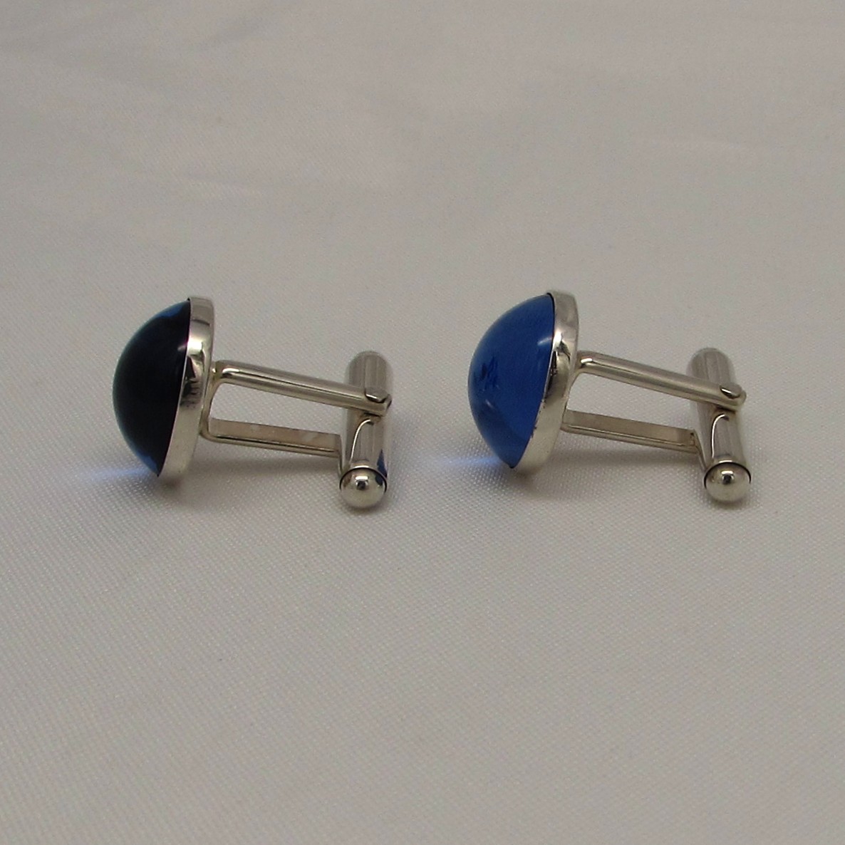 Lalique' Sterling & Blue Cabochon Cufflinks - Image 3