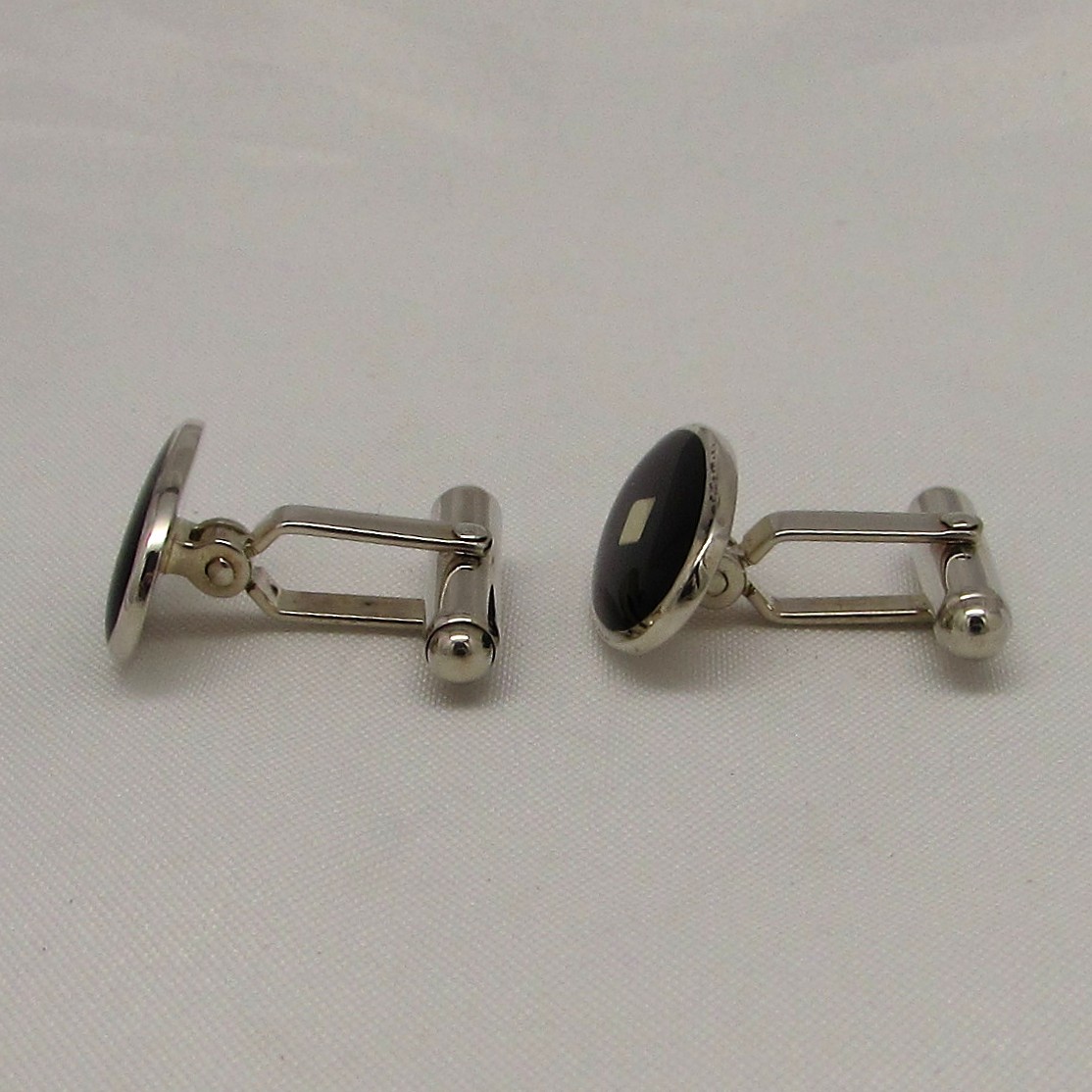 Sterling and Onyx Cufflinks - Image 3