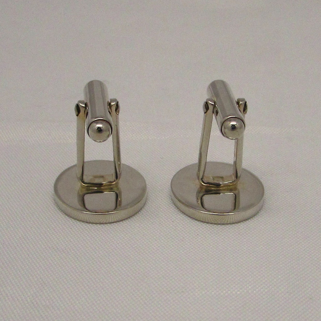 Sterling Oval Plain Cufflinks - Image 10