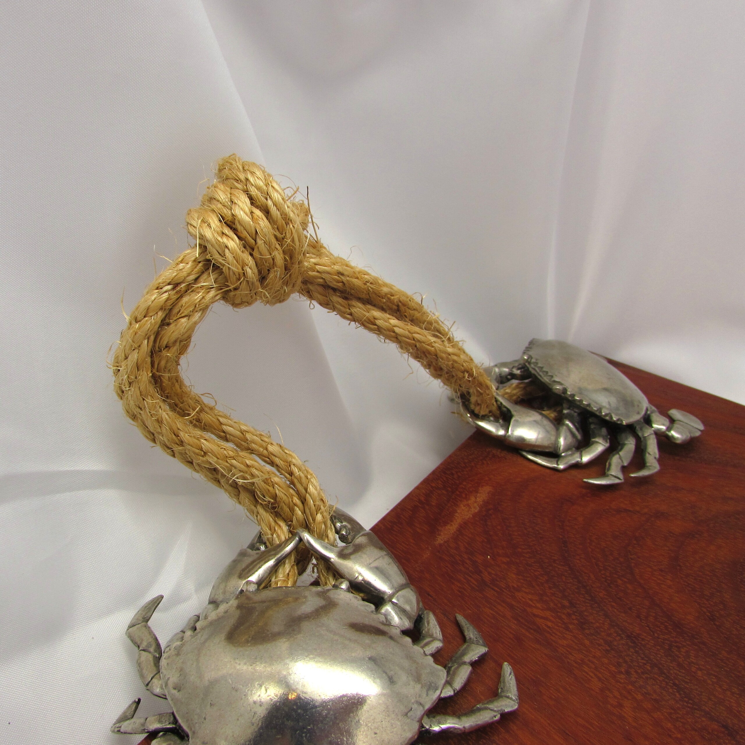 Vagabond Pewter Crab & Rope Wood Tray - Image 2