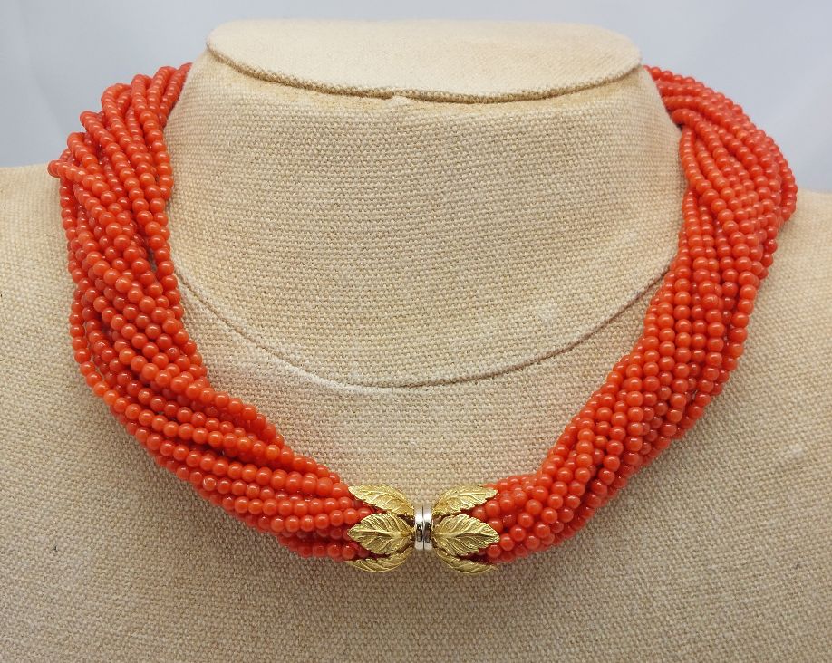 Mediterranean Coral 17 strand Necklace with 18KT Clasp - Image 4