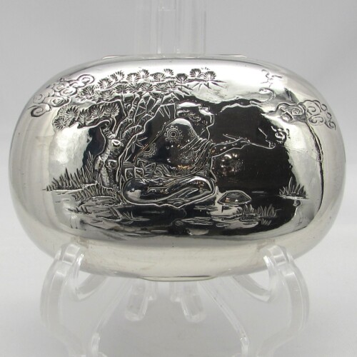 Gorham Sterling Chinese Motif Snuff Box with Gold Wash