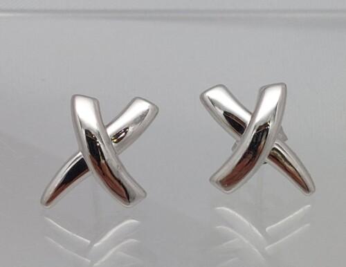 18KT white gold X earrings